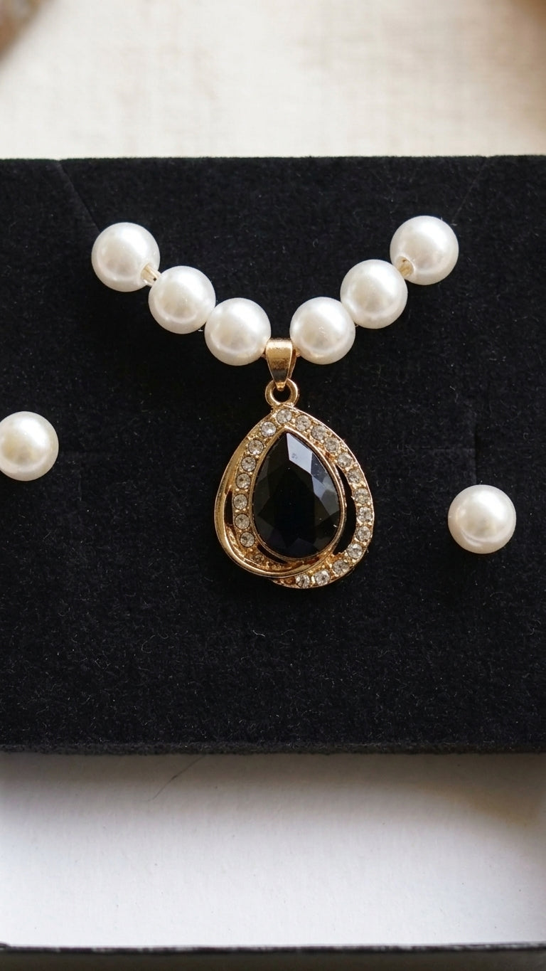 Midnight Teardrop Pendant & Pearl Earring Set