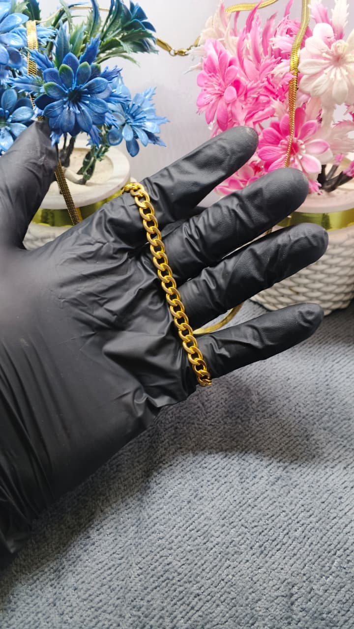 COMBO DEAL|The Golden Aura: Curb Chain Necklace & Detailed Spinner Ring Set